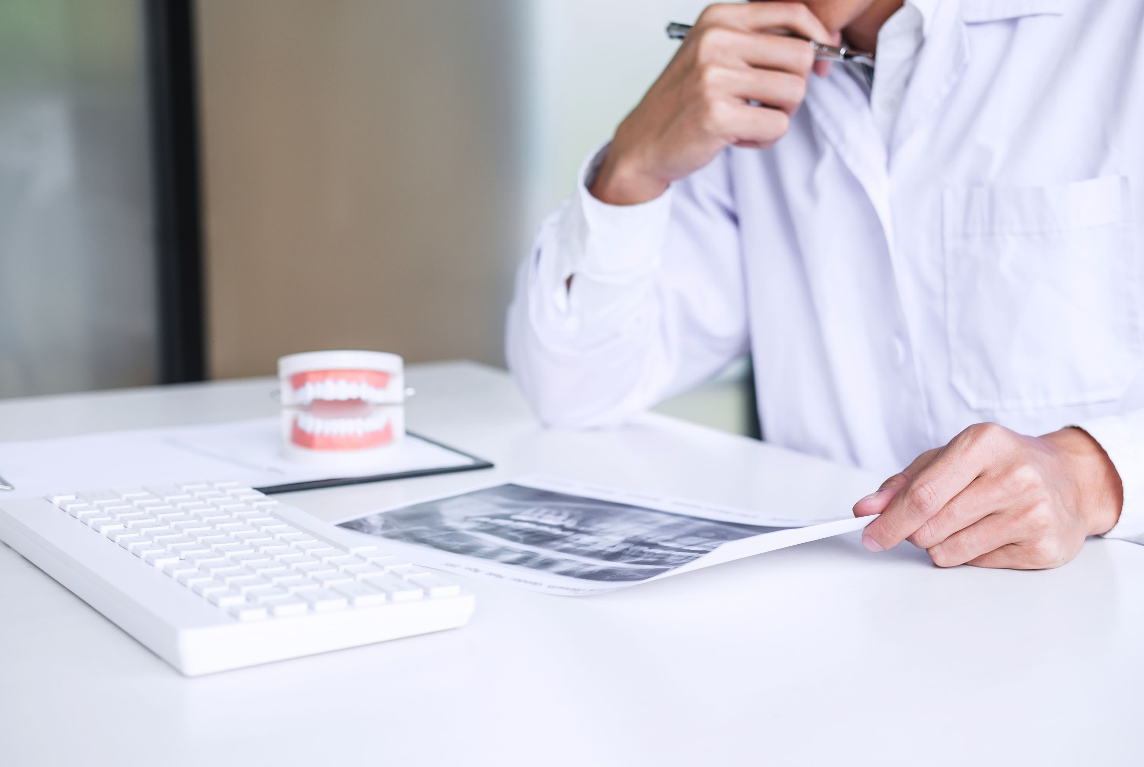 How Much Does It Cost to Transfer Dental Records in Canada? Fees Explained