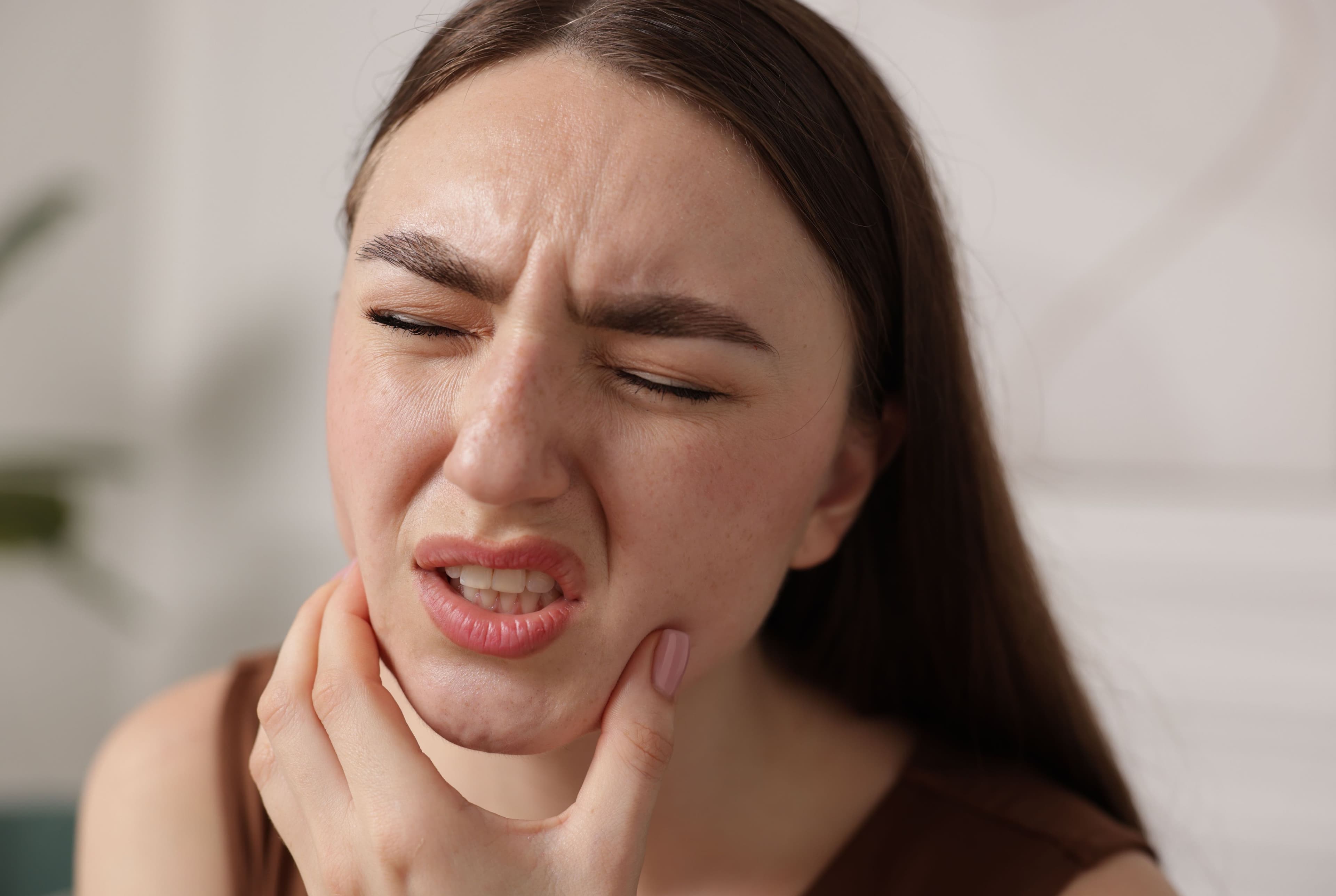 Is a Broken Root Canal Tooth an Emergency? (2025 Guide)